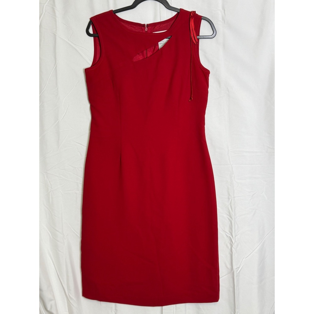 DANNY & NICOLE Red Sheath‎ Dress with Neck Cutout Bow Accent Size 6